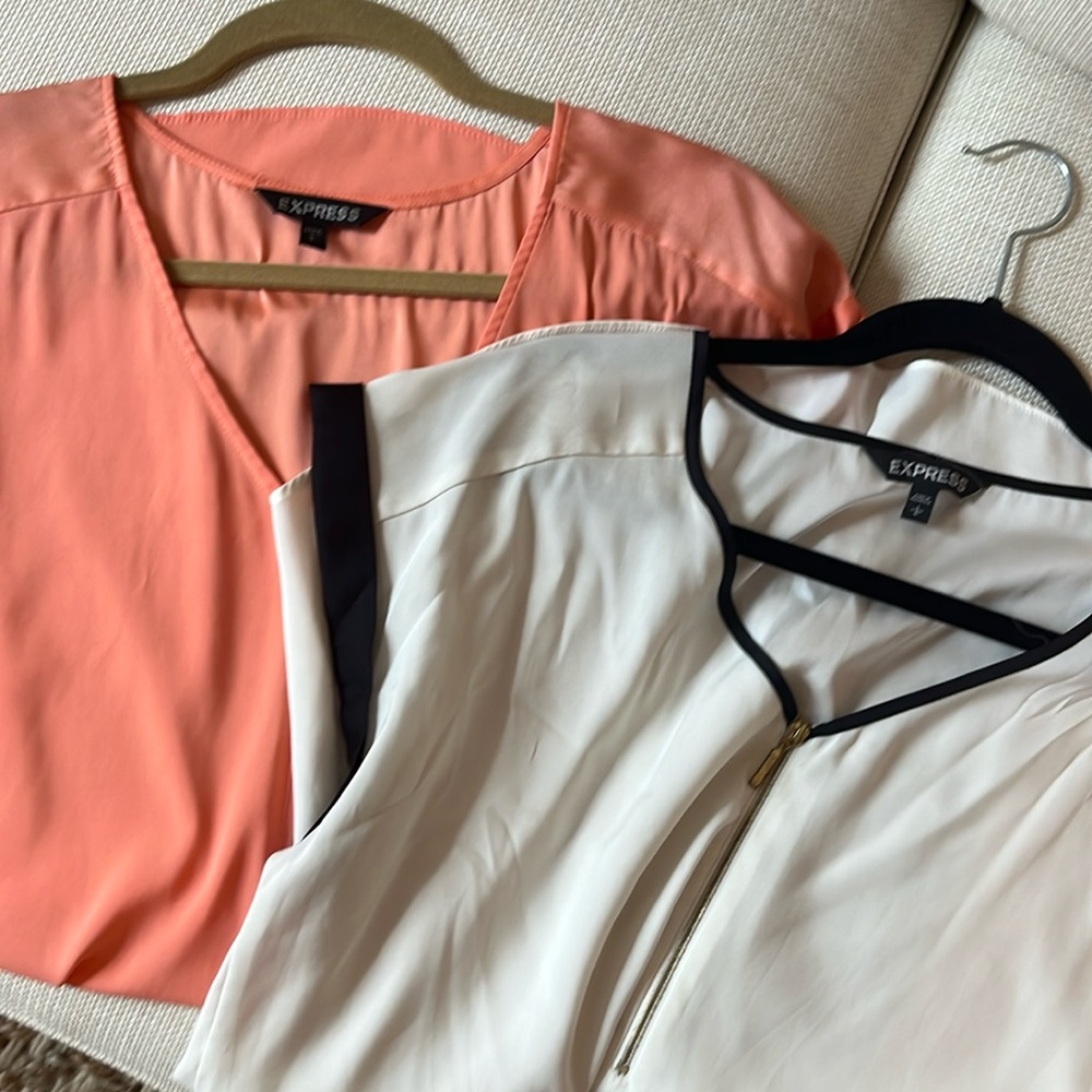 LOT 3 EXPRESS PLEIONE Short Sleeve Blouses Size Large